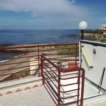 Tra Il Dire E Il Mare * Civitavecchia